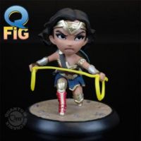 DC COMICS - Figurine Q-Fig Wonder Wonder Wonder Wonder Wonder Woman Justice League  DC Strips - 1