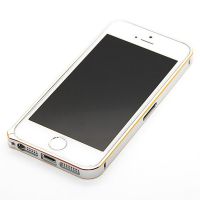 Feinste Stoßstange aus Aluminium 0,7 mm abgerundete Goldumrandung iPhone 5/5S/SE  Bumpers iPhone 5 - 17
