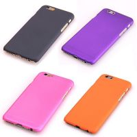 Hard cover case with "Soft Touch" iPhone 6  Covers et Cases iPhone 6 - 1